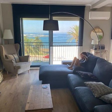 Primera Linea De Mar Y Playa Roses Exterior photo