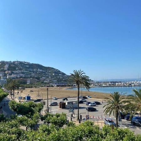Primera Linea De Mar Y Playa Roses Exterior photo