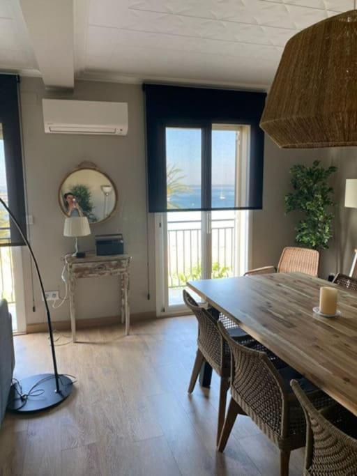 Primera Linea De Mar Y Playa Roses Exterior photo